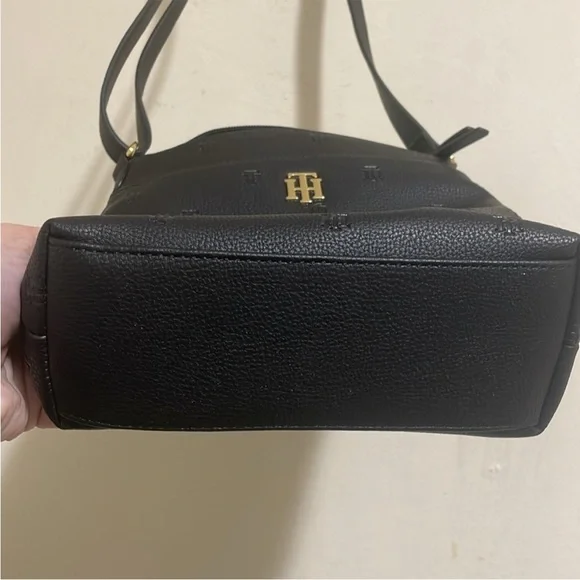 Black Crossbody Bag - Picture 6 of 6